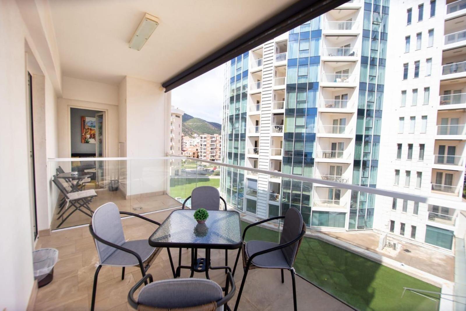 Tre Canne Lux Lägenhet Budva
